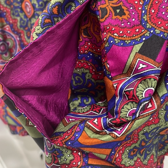 Colorful magenta Lavon polyester jacket size Large - Picture 6 of 7